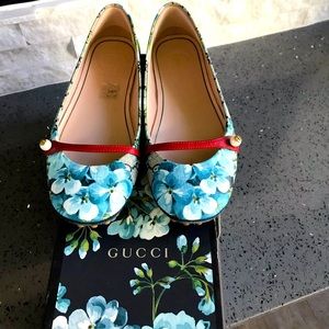 Gucci Blooms Blue Flat 36